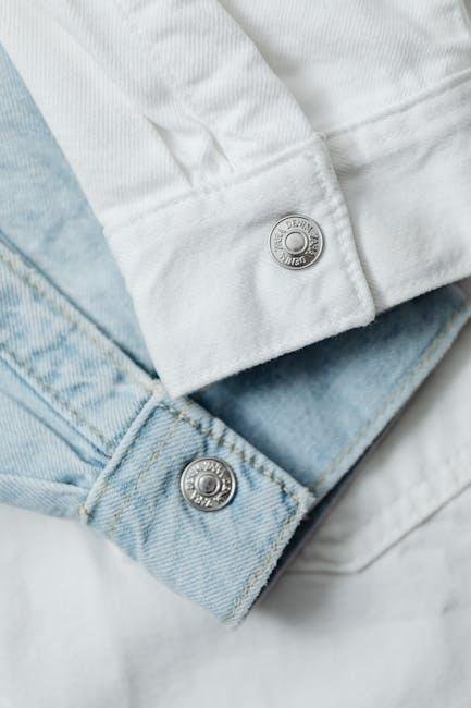 Chic and Sophisticated: How to Cuff Jeans for Heels